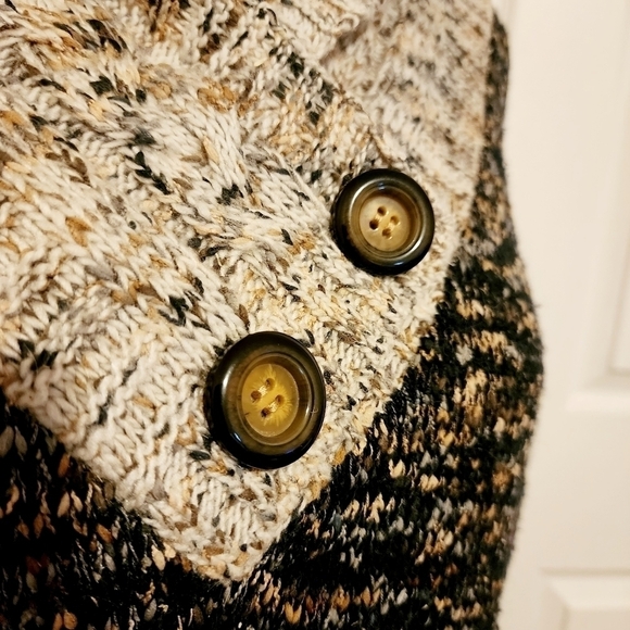 Cato Colorblock Knit Sweater Women's XL Collared Button V-Neck Comfy Cozy Winter - Picture 5 of 9